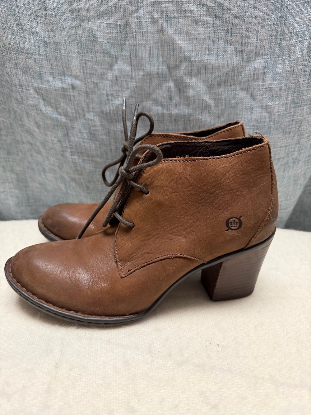 Born Fina Ankle Boots